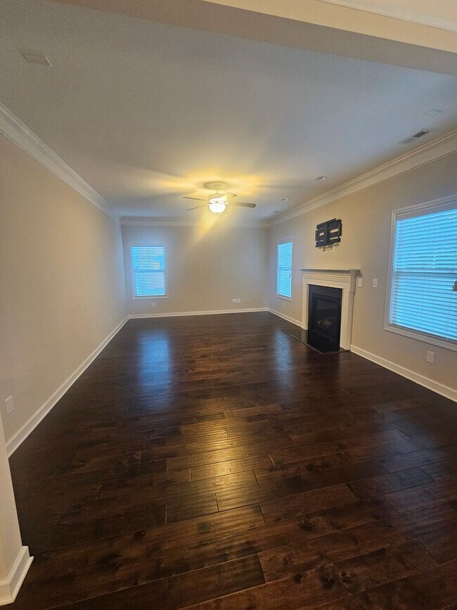 Foto del edificio - 4 Bedroom Home in Sneads Ferry