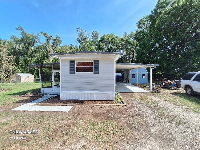 Building Photo - 16260 SE 58th Pl