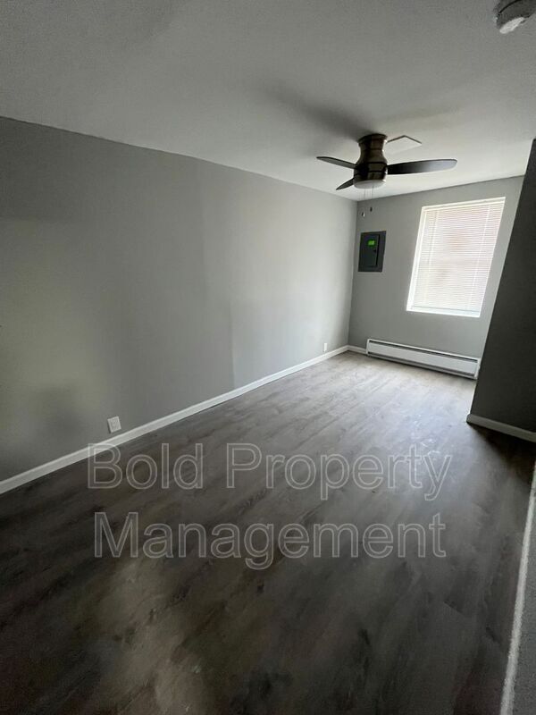 1132 Cotton St Unit 3, Reading, PA 19602 Condo for Rent in Reading