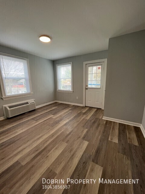 Foto del edificio - 1721 Blair St