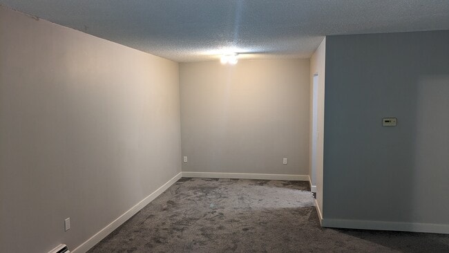 Building Photo - 202 Westhill Pl