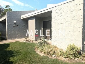 Building Photo - 2556 N Whitewater Club Dr
