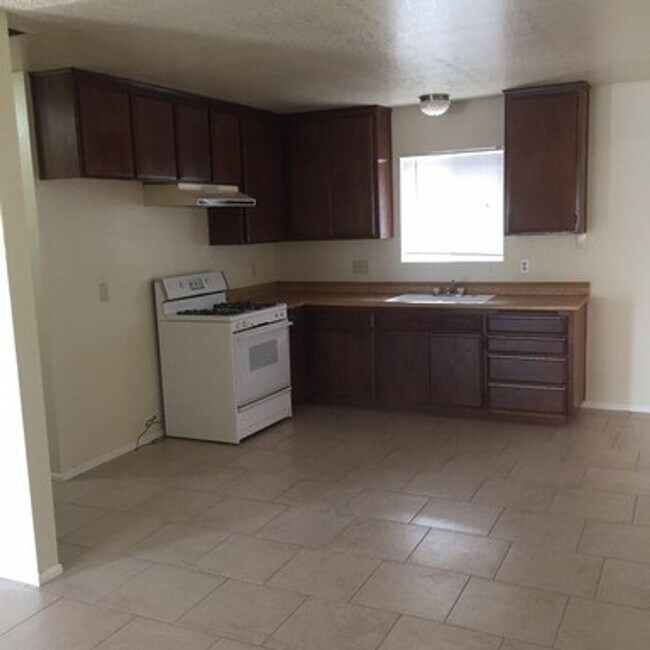 Foto del edificio - 14015 Spruce St
