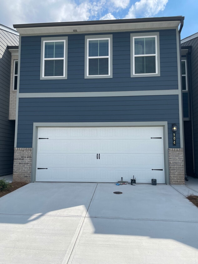 104 Founders Dr, Dawsonville, GA 30534 Townhome Rentals in