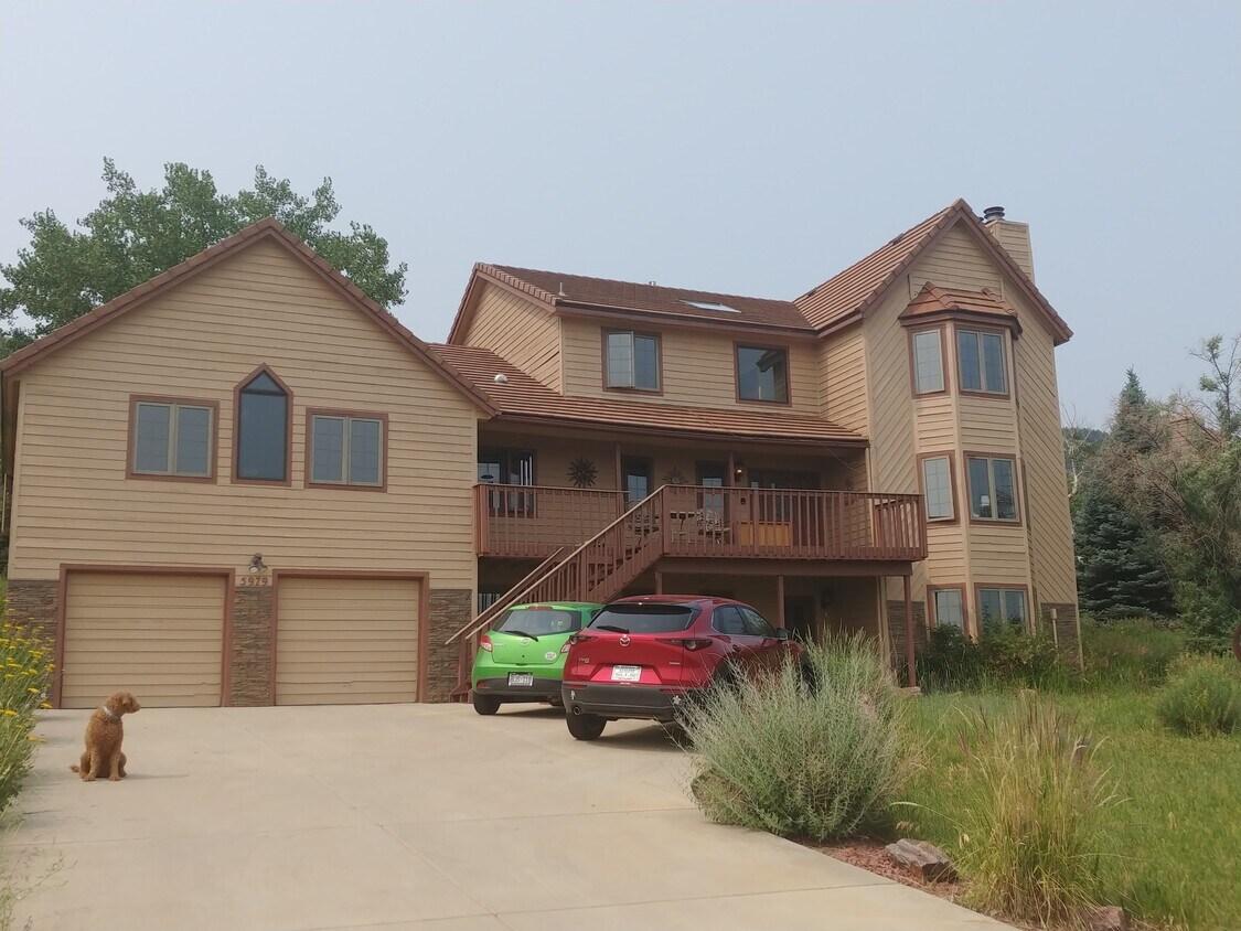House - 5979 Willow Springs Dr