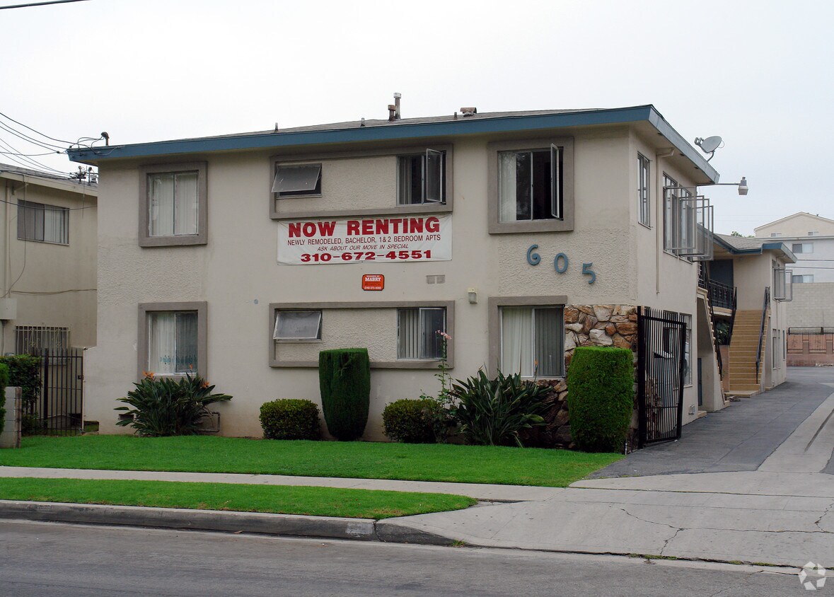 605 W Hyde Park Blvd, Inglewood, CA 90302 Apartments in Inglewood, CA