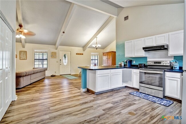 Building Photo - 818 Fawn River Dr