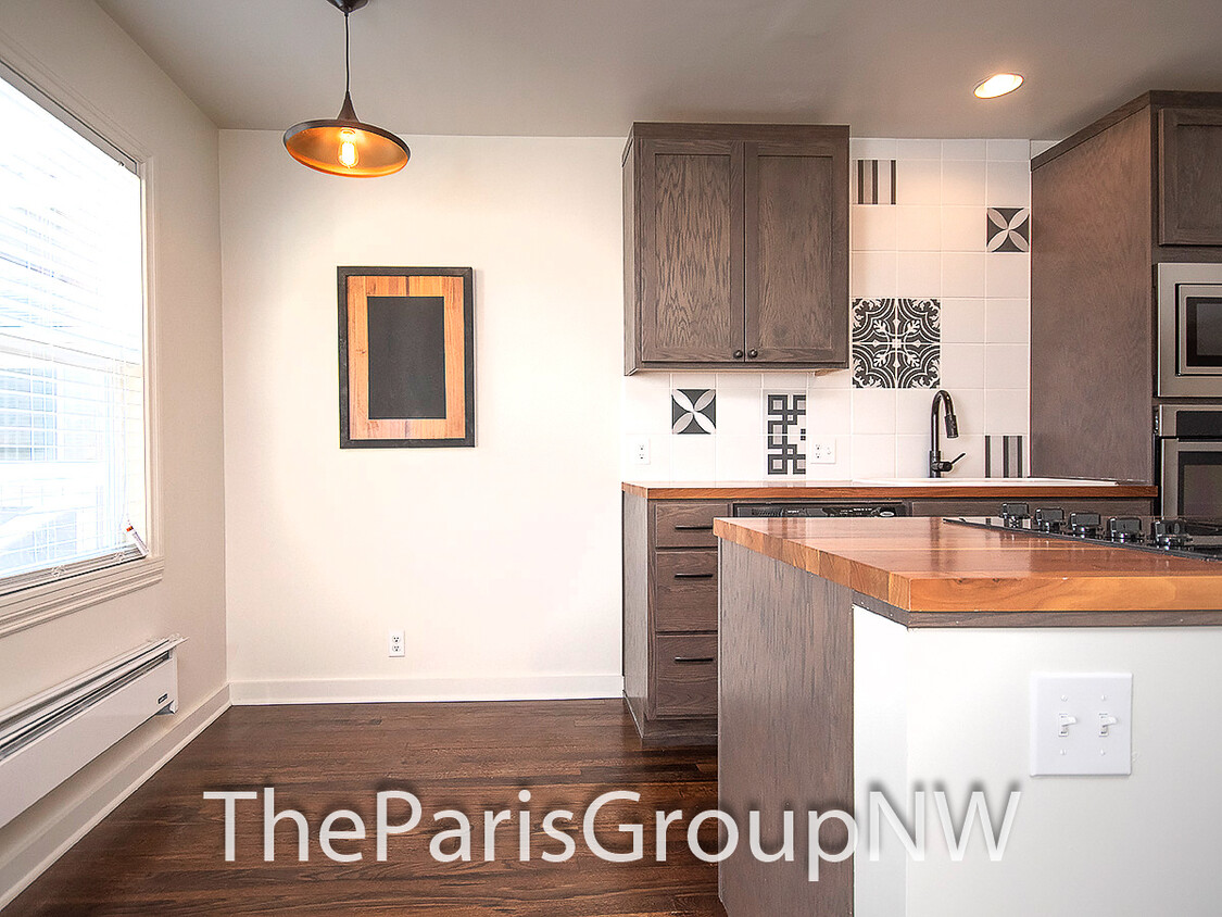 Foto principal - 3018 SW Avalon Way