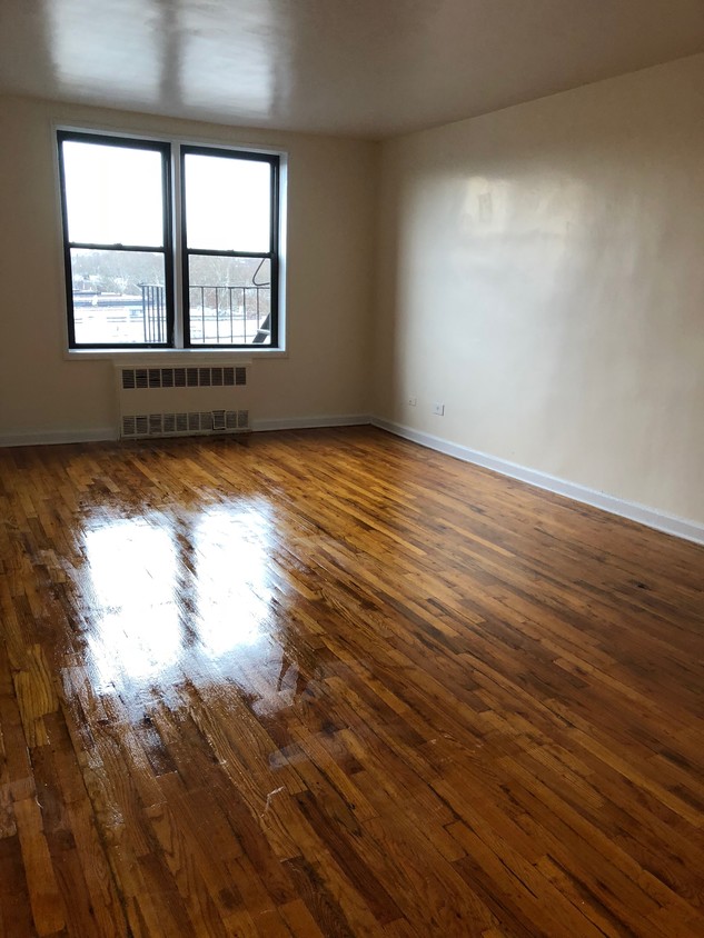 Foto principal - 950 Rutland Rd