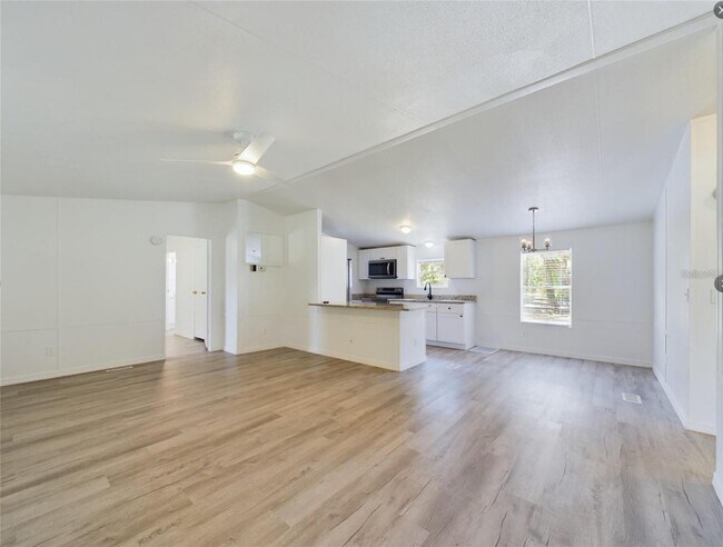 Building Photo - 12250 NW 7th Pl