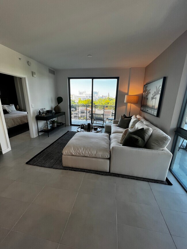 Foto del edificio - 1159 NW 5th St