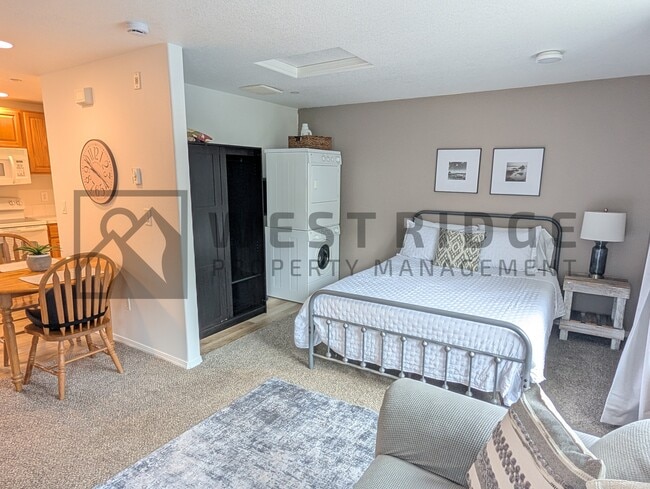 Photo - 132 SE 119th Ave Townhome