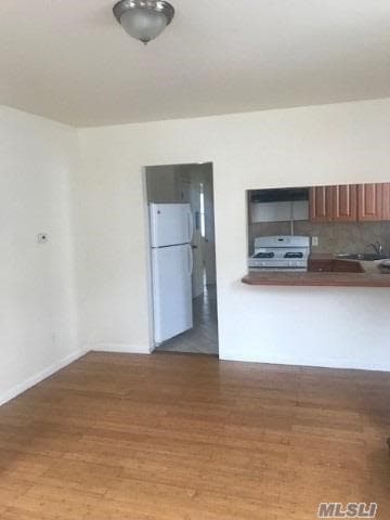 Building Photo - 77-79 Albemarle Ave