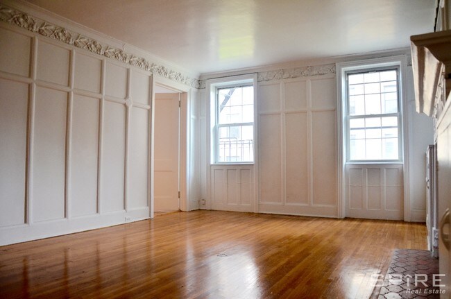 Building Photo - 151 Joralemon St
