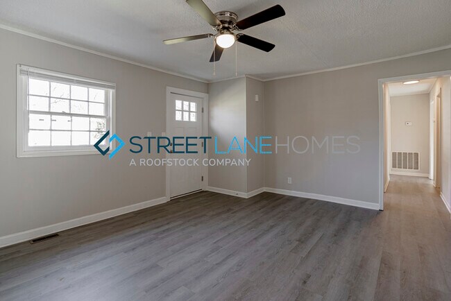 Foto del edificio - 36 Shady Ln