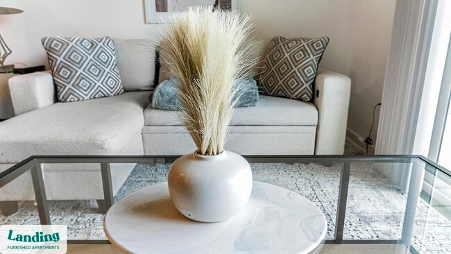 Building Photo - 515 Corso Ln