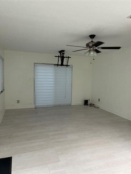 Foto del edificio - 2816 NW 7th St