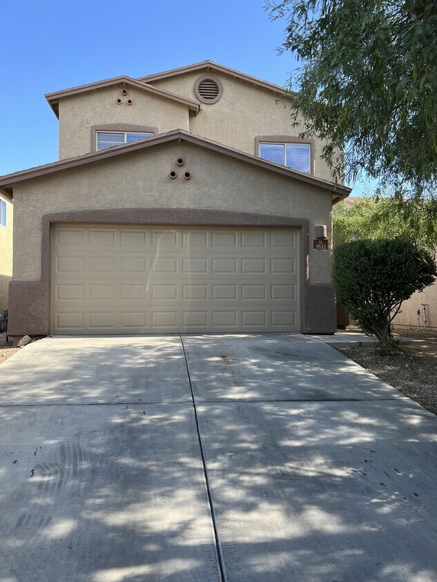 Foto principal - 3532 W Lost Village Ln