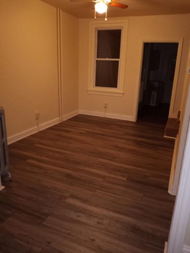 Dining Room - 349 Broadway