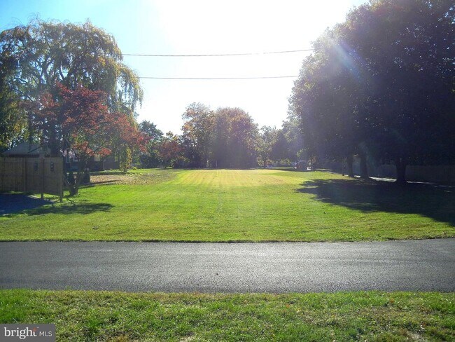 Foto del edificio - 1616 N Main St