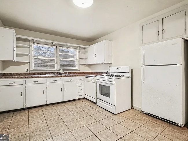 Foto del edificio - 4568 Austell Powder Springs Rd