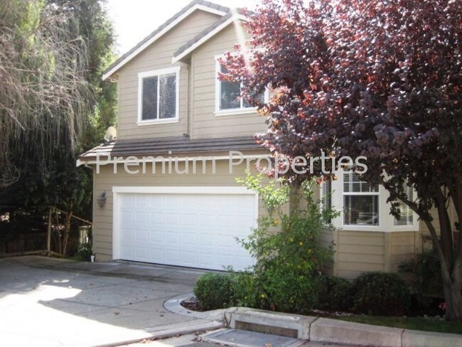 Building Photo - 1831 Del Monte Ct