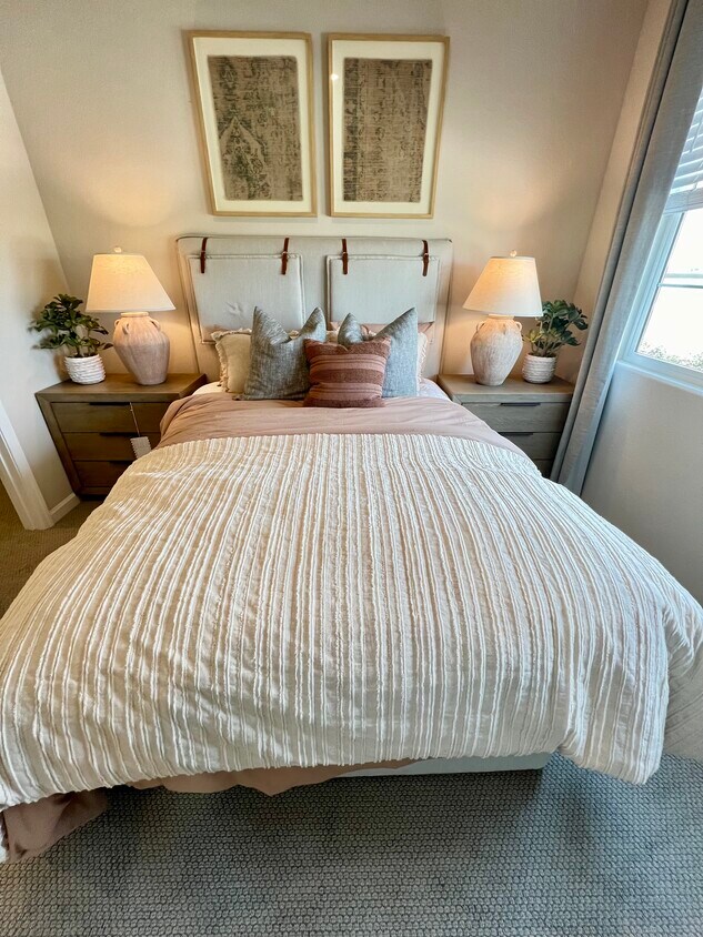 Foto principal - 8877 Monroe Dr