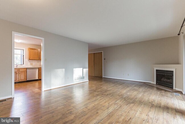 Foto del edificio - 109 Foxfire Dr