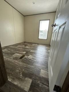 Foto del edificio - 575 Payne Creek