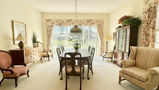 Foto del edificio - 2837 James River Rd