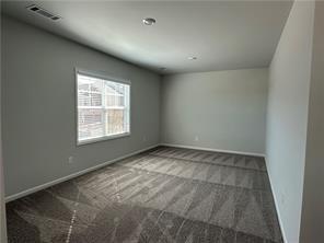 Foto del edificio - 5345 Fox Hl Ln