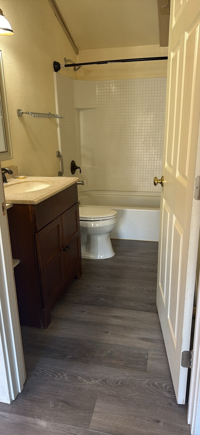 Building Photo - 41872 Road 222