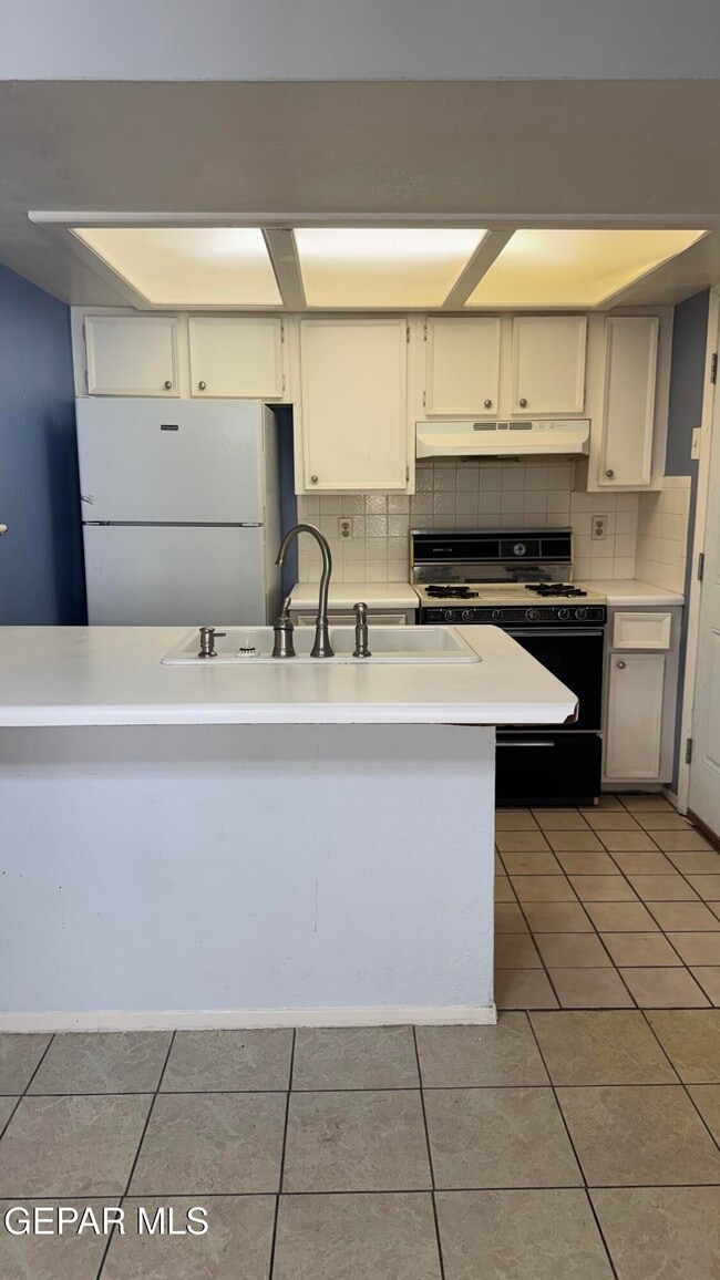 Foto del edificio - 10613 Springwood Dr