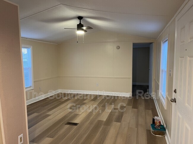 Foto del edificio - 214 Co Rd 781