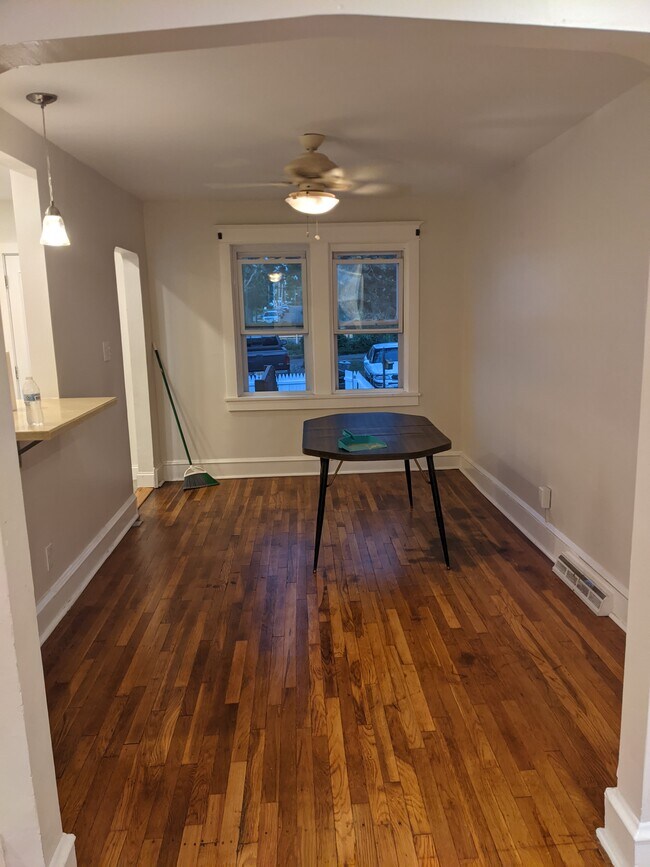 24 Davis Ave, Mount Ephraim, NJ 08059 House for Rent in Mount Ephraim, NJ