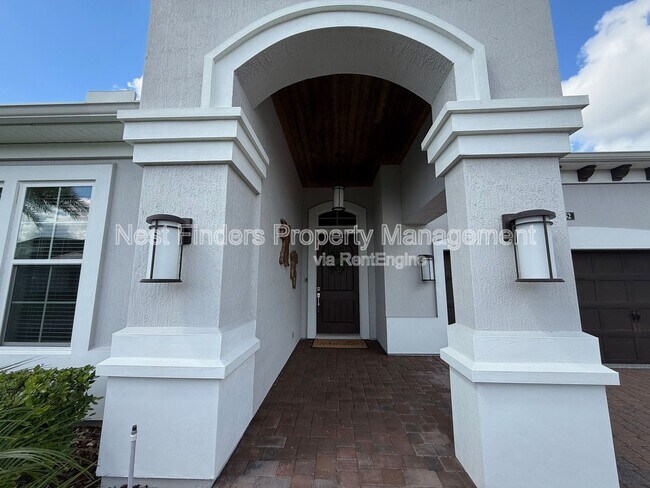 Foto del edificio - 652 Bronson Pkwy