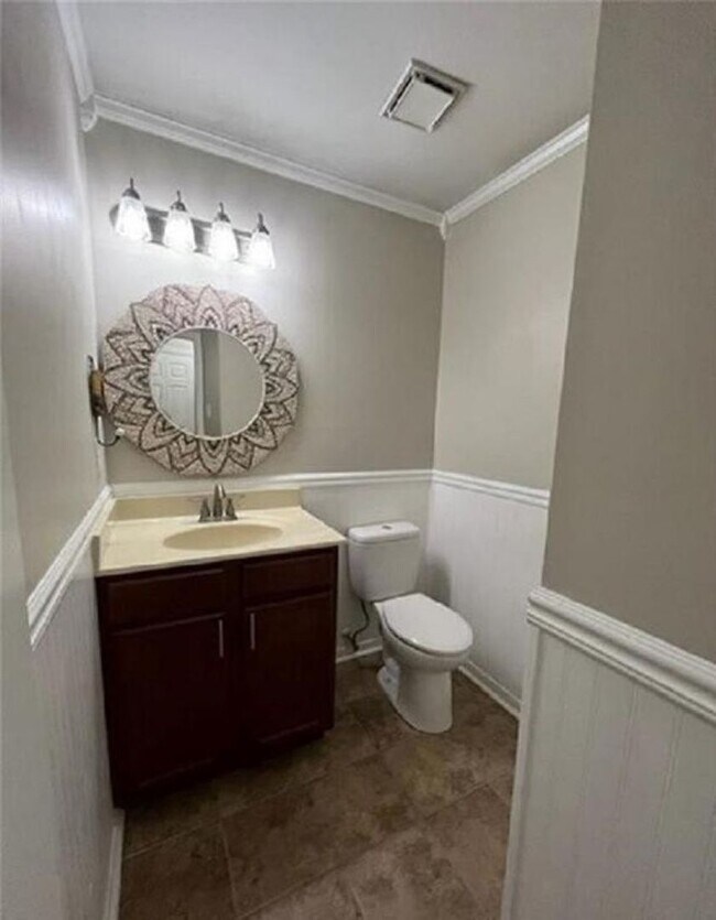 Foto del edificio - 2 Bedroom 2.5 Baths Condo In Columbus Station