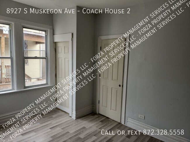 Foto del edificio - 8927 S Muskegon Ave