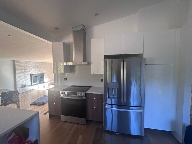 Foto del edificio - 44 Marla Cir