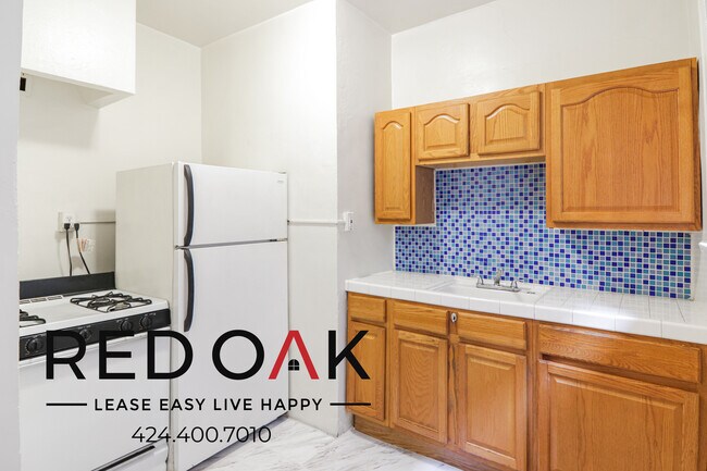 Foto del edificio - 532 S Coronado St