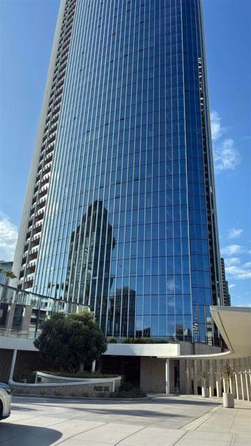 Building Photo - 888 W E St