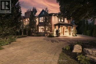 Building Photo - 89 Kingsway Crescent