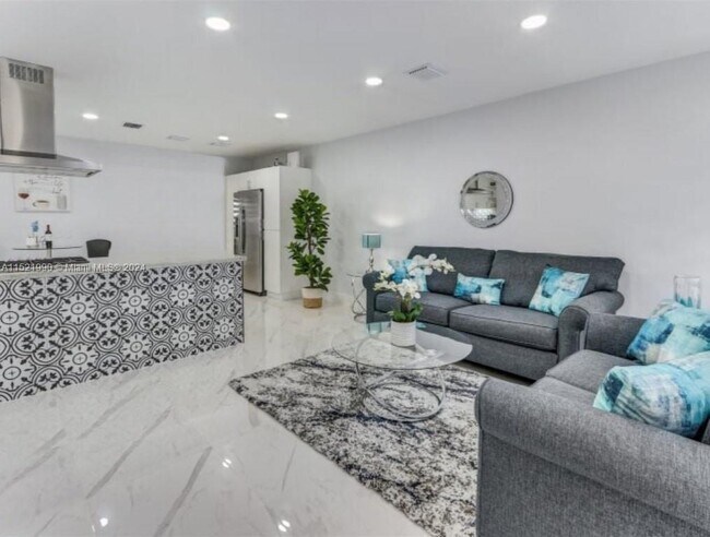 Foto del edificio - 980 W 45th Pl