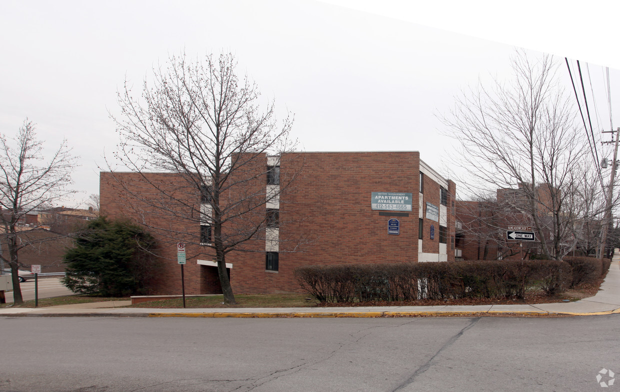 Primary Photo - Bower Hill