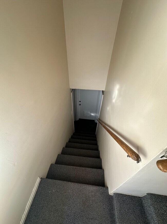 Building Photo - CHK1903