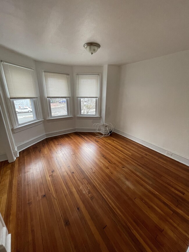 Building Photo - 38 Haddon Ave