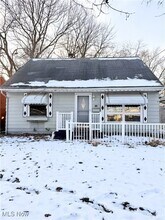 Building Photo - 934 Nevin St