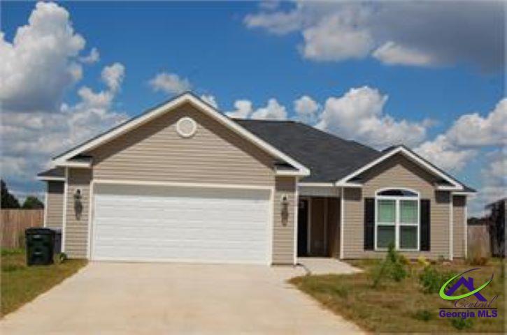 Foto principal - 120 Raymond Cir