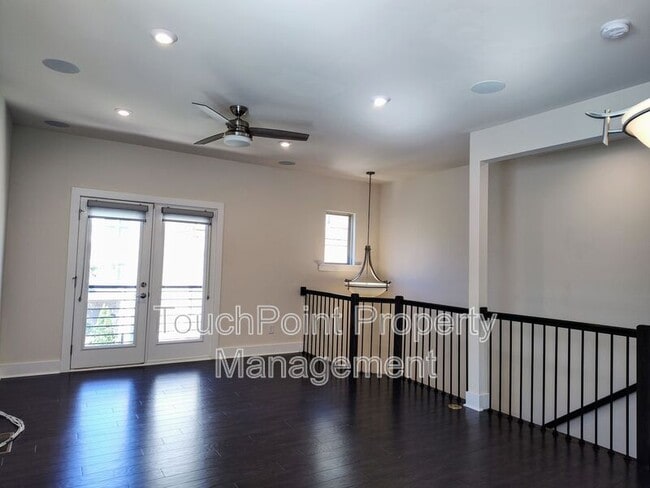 Foto del edificio - 13031 Tinton Ave