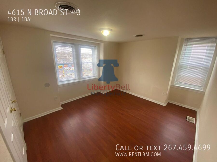 Foto principal - 4615 N Broad St